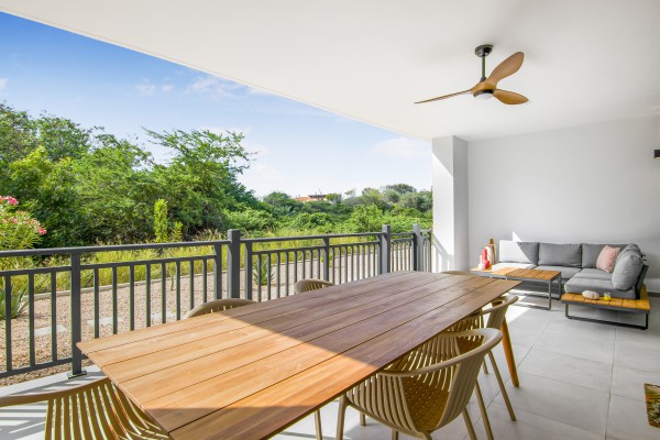 Blue Bay The Breeze – Luxury Newly Built 2-bedroom Apartment with Pool