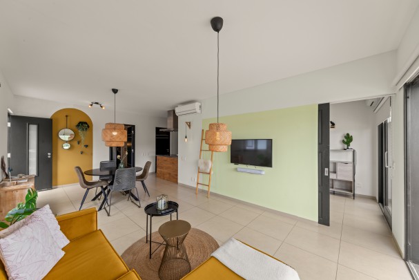 GREENVIEW &ndash;2 slaapkamer appartement met prachtig uitzicht