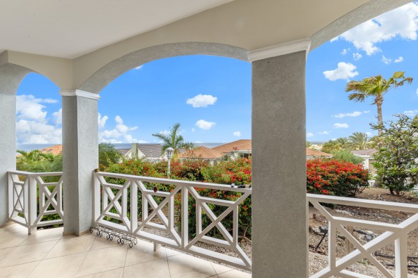 Blue Bay – Spacious Apartment with Sea View in Residence Le Bleu