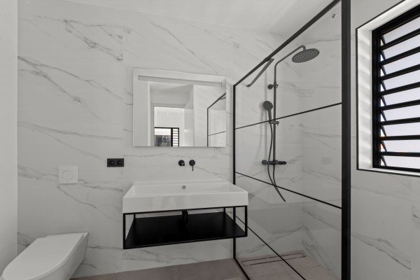The Bank – Luxe ongemeubileerd 2-slaapkamer appartement te huur