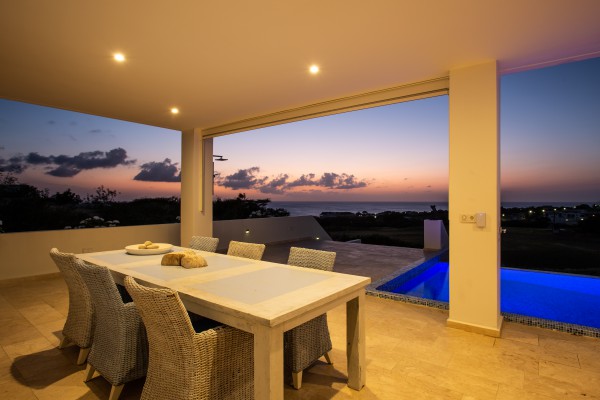 Luxury Blue Bay villa with sea view, pool & guest apartment