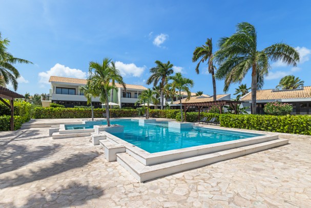 Blue Bay Indigo Garden – tropical holiday apartment