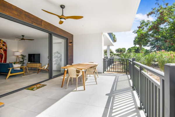 Blue Bay The Breeze – Luxury Newly Built 2-bedroom Apartment with Pool