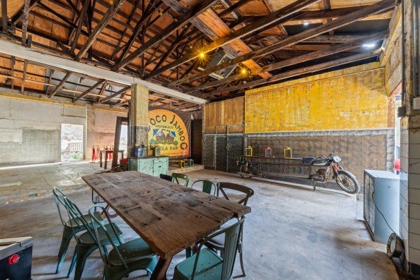 Uniek monumentaal horecapand in het hart van Otrobanda