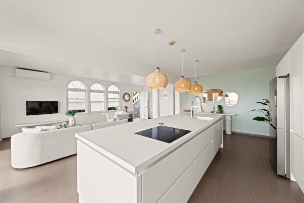 Ocean Resort &ndash; Ruim Luxe Gemeubileerd Appartement met Zeezicht