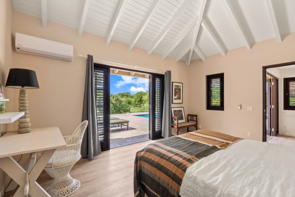 Blue Bay &ndash; Tropische villa met prachtig uitzicht 