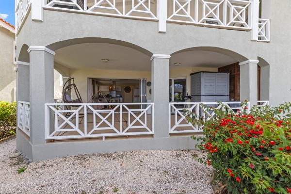 Blue Bay – Spacious Apartment with Sea View in Residence Le Bleu