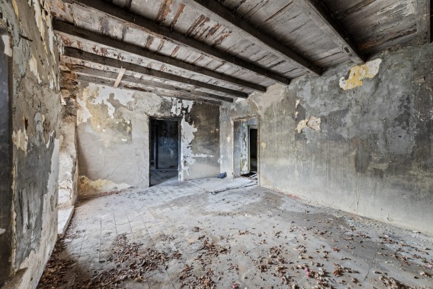 Otrobanda – Historic City Villa with Renovation Permit