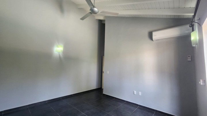 Moderne gezinswoning met zwembad in Tiffany Residence Curaçao