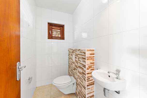 Blue Bay BL-19 – Spacious Villa on Golf Course