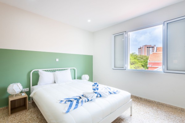Luxury Fully Furnished 2-Bedroom Apartment in Punda