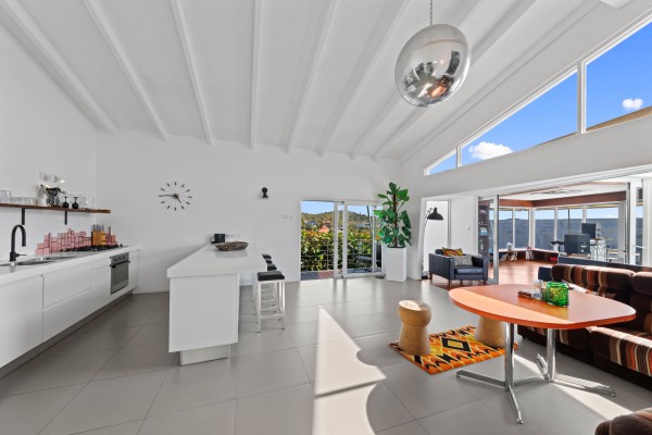 Jan Sofat - Stijlvolle 4 slaapkamer villa met zwembad & uitzicht