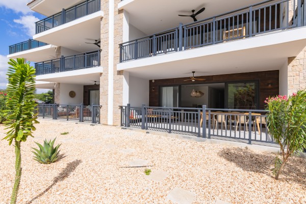 Blue Bay The Breeze – Luxury Newly Built 2-bedroom Apartment with Pool