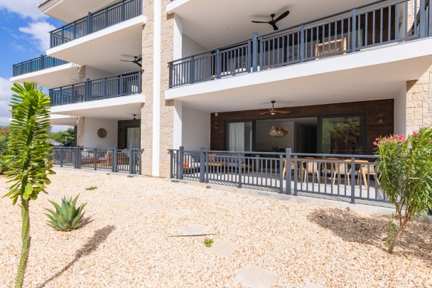 Blue Bay The Breeze – Luxueus Nieuwbouw Appartement met Zwembad