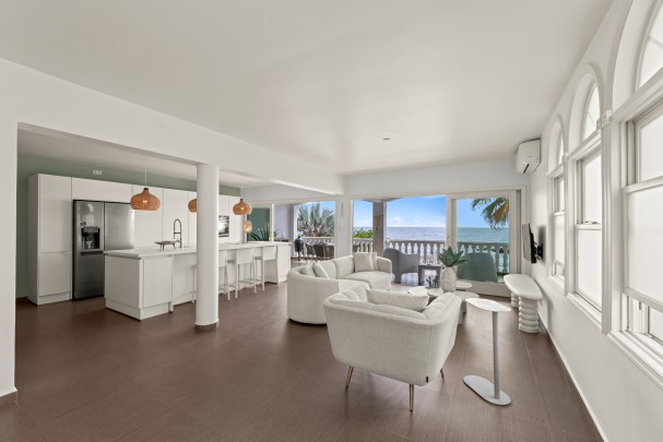 Ocean Resort &ndash; Ruim Luxe Gemeubileerd Appartement met Zeezicht