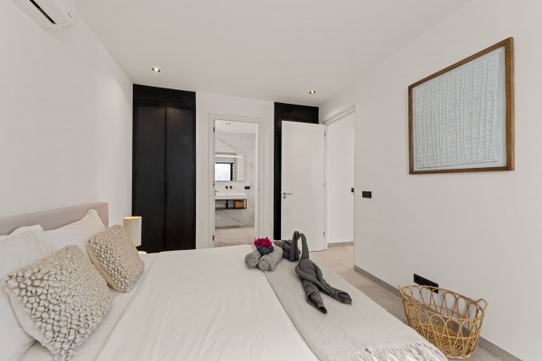 The Bank – Gemeubileerd 2-slaapkamerappartement op de begane grond