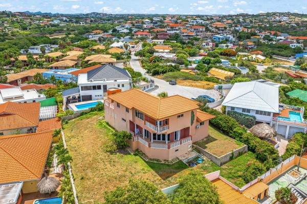 Majestic Hilltop Villa with Endless Ocean Views -  Brakkeput, Curaçao