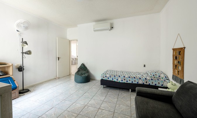 Royal Palm – Ruim appartement met zeezicht en balkon