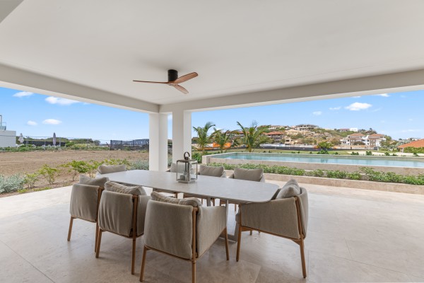 Blue Bay - Moderne Luxe Villa aan Golfbaan voor vakantieverhuur