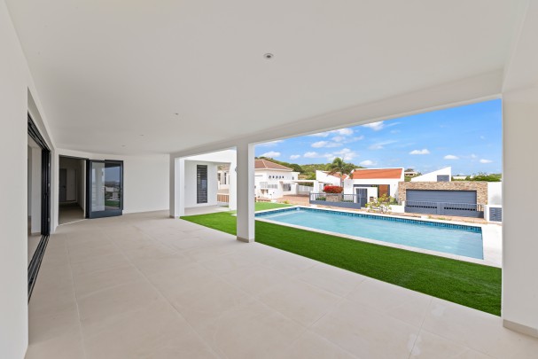 Blue Bay - Luxueze nieuwbouwwoning met 4 slaapkamers en zwembad