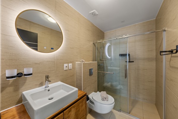 GREENVIEW – 2-Bedroom Apartment with Stunning Views