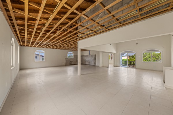 Cas Grandi – Ruime opknapwoning met appartement op rustige locatie