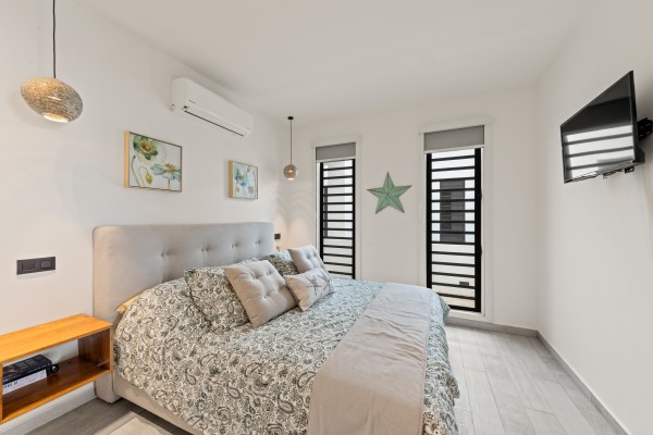 BLUE BAY – Luxury apartment in the Reef with two bedrooms and sea view