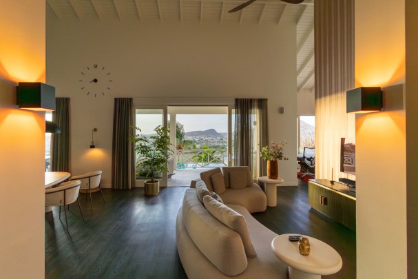 Blue Bay &ndash;  Exclusive Villa with Panoramic Sea & Golf Views