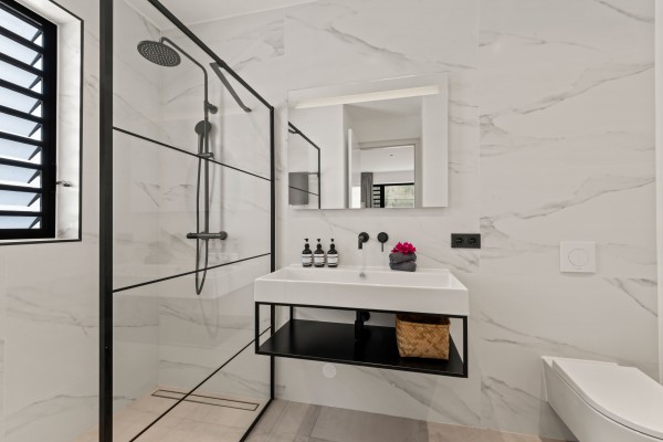 The Bank – Gemeubileerd 2-slaapkamerappartement op de begane grond