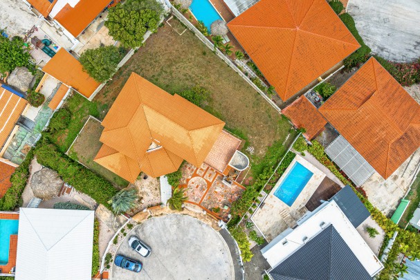 Majestic Hilltop Villa with Endless Ocean Views -  Brakkeput, Curaçao