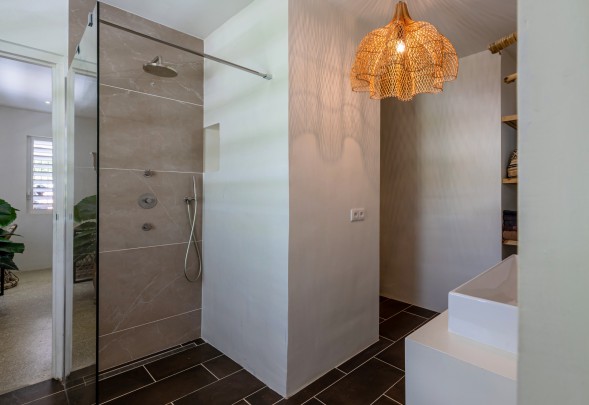 Jan Sofat – Luxe villa met panoramisch uitzicht