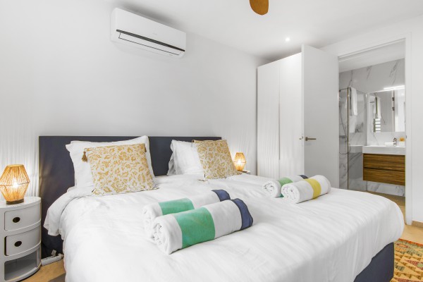 Blue Bay The Breeze – Luxury Newly Built 2-bedroom Apartment with Pool