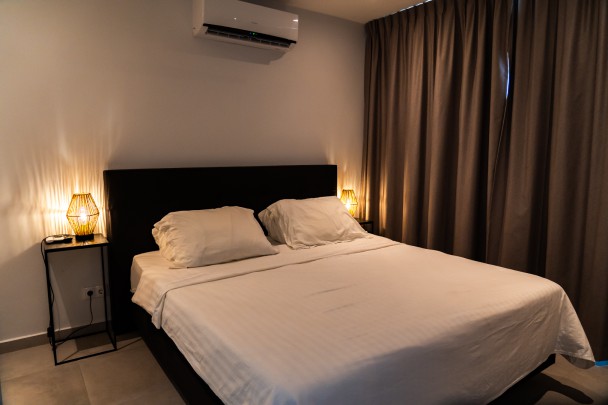 The Breeze – Beautiful 2-bedroom apartment perfect for vacation rental