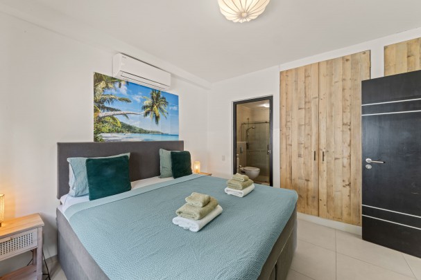 GREENVIEW &ndash; 2-Bedroom Ground Floor Apartment with Privacy