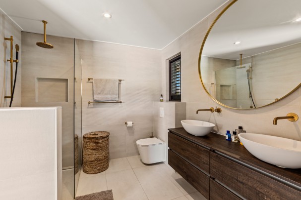 Blue Bay &ndash; Tropische villa met prachtig uitzicht 