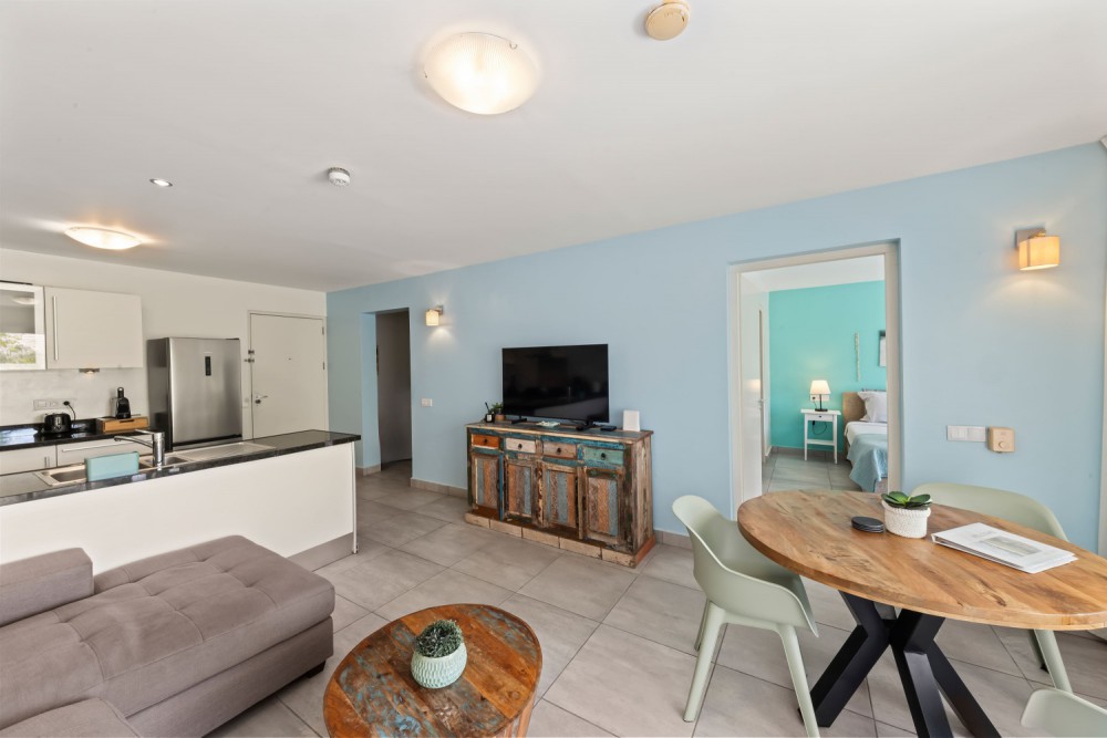 Fully Furnished 1-Bedroom Apartment with Holiday Rental Potential photo 15
