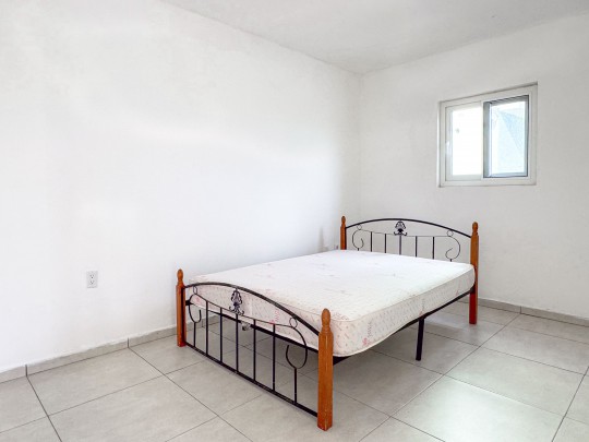 Lovely 4-Bedroom House with new Apartment in Tranquil Barber, Curaçao