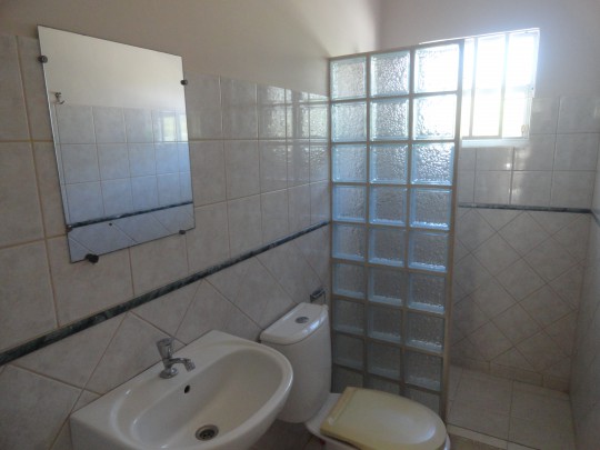 Lagun semi-detached homes with private path to Playa Jeremi