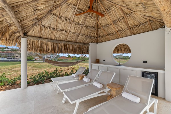 Blue Bay - Moderne Luxe Villa aan Golfbaan voor vakantieverhuur