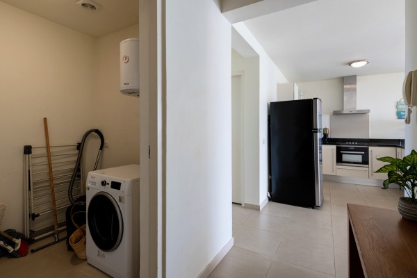 Triple Tree 29 – Unique 2-bedroom corner apartment with ocean view