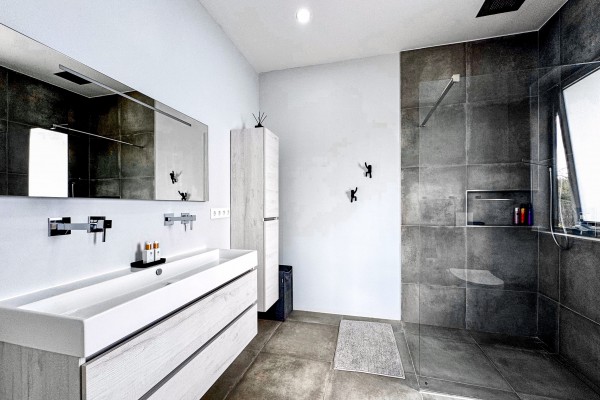Luxury 4-Bedroom Villa with Golf Views – Blue Bay Resort