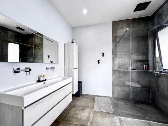 Luxe 4-Slaapkamer Villa met Golfzicht – Blue Bay Resort