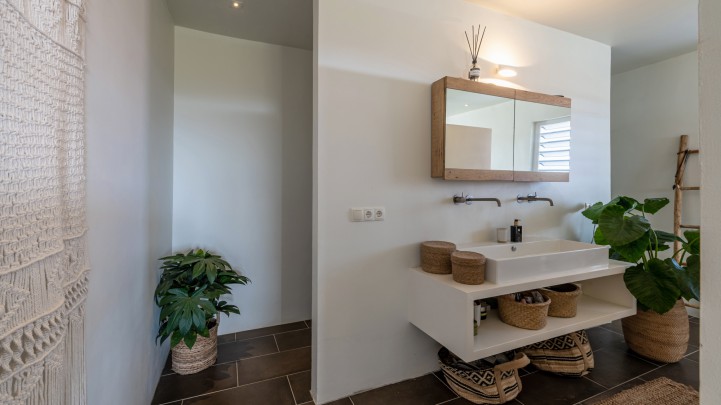 Jan Sofat – Luxe villa met panoramisch uitzicht