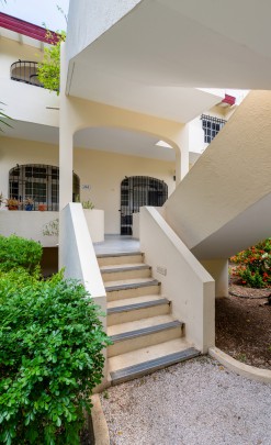 Royal Palm – Ruim appartement met zeezicht en balkon