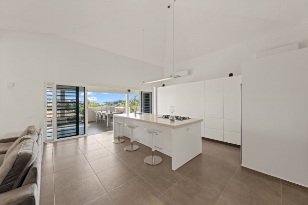 Jan Sofat – Property with Two Apartments and Spanish Water Views