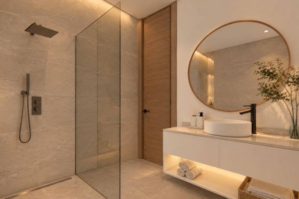 New-Build Ground-Floor Apartment in Toni Kunchi with Pool
