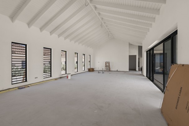 Blue Bay - Luxury new build 4 bedroom villa with private pool 