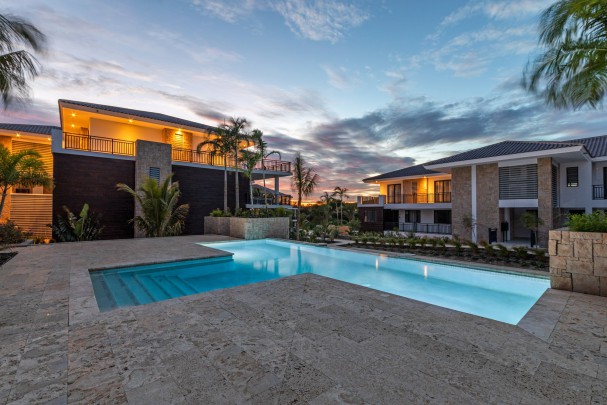 Blue Bay The Breeze – Luxury Newly Built 2-bedroom Apartment with Pool