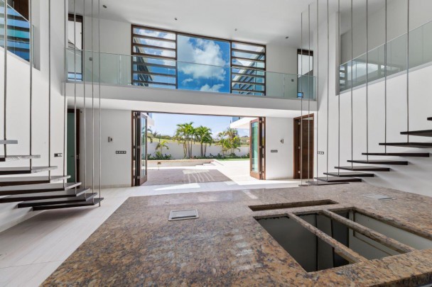 Luxury Villa with Pool & Golf View in Blue Bay Curaçao
