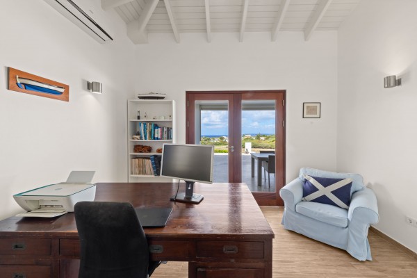 Luxury Blue Bay villa with sea view, pool & guest apartment
